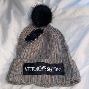 Victoria’s Secret winter angel collection Pom Pom